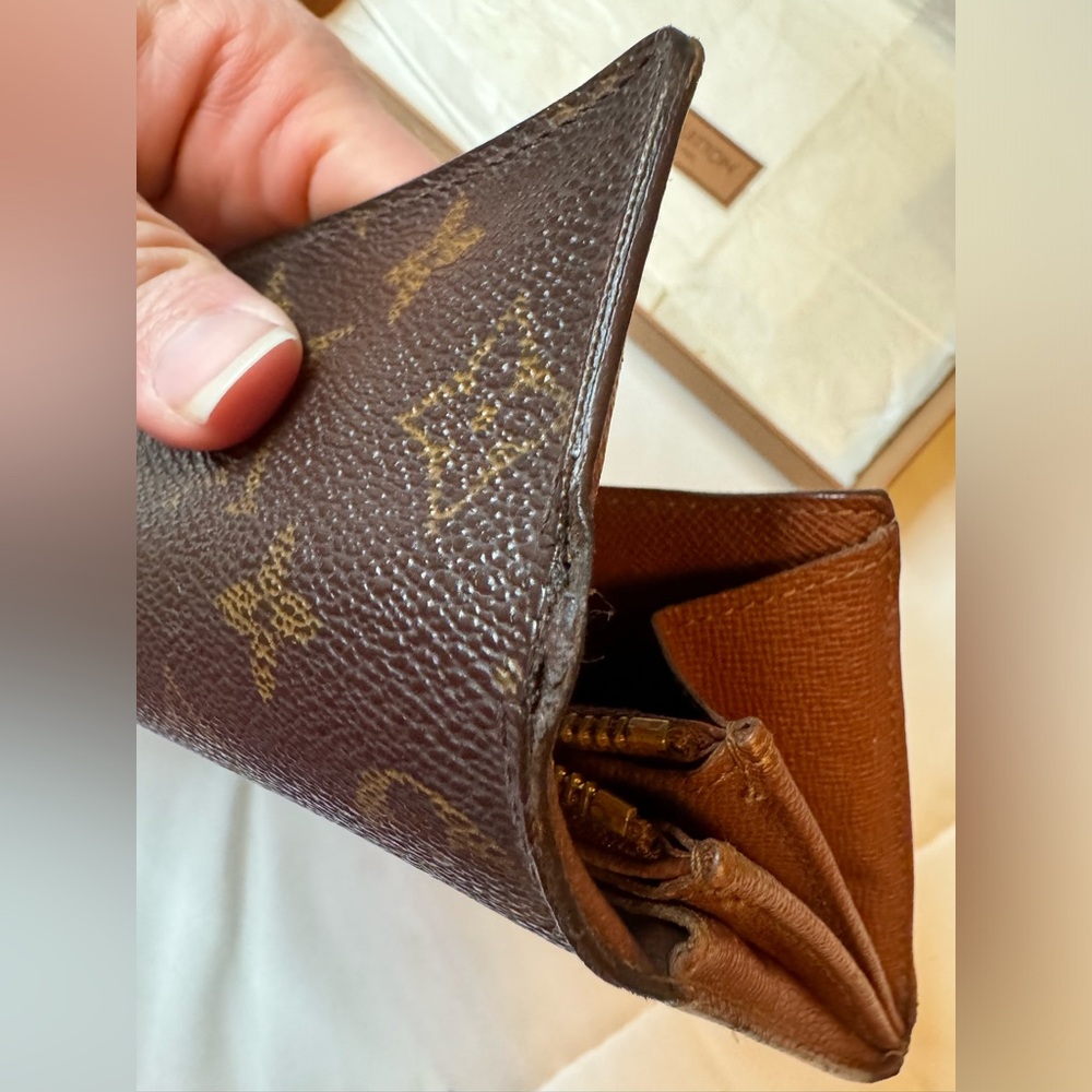 Louis Vuitton Monogram Sarah Long Wallet EUC With Box - Picture 14 of 16